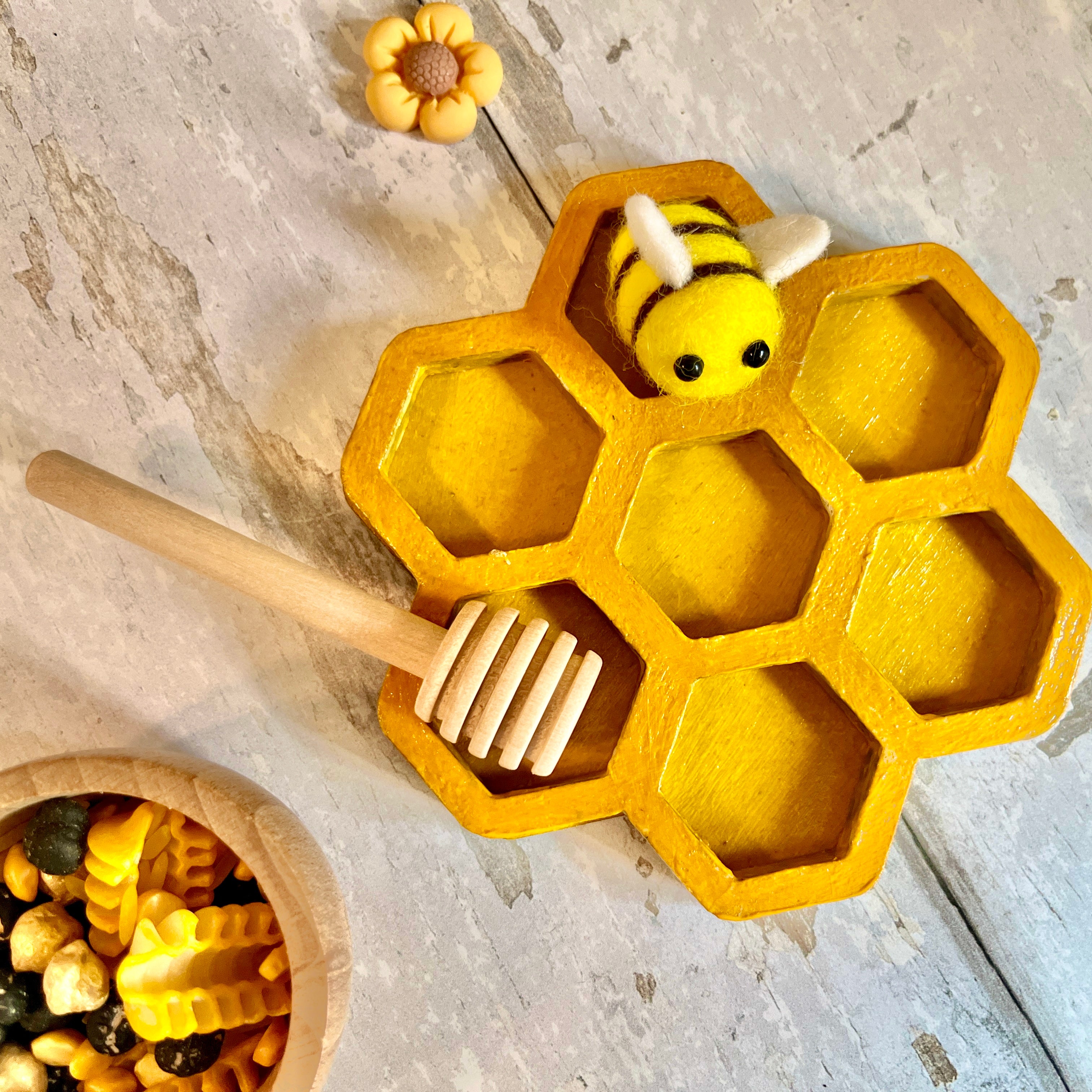 Bee-themed Mini Play Tray