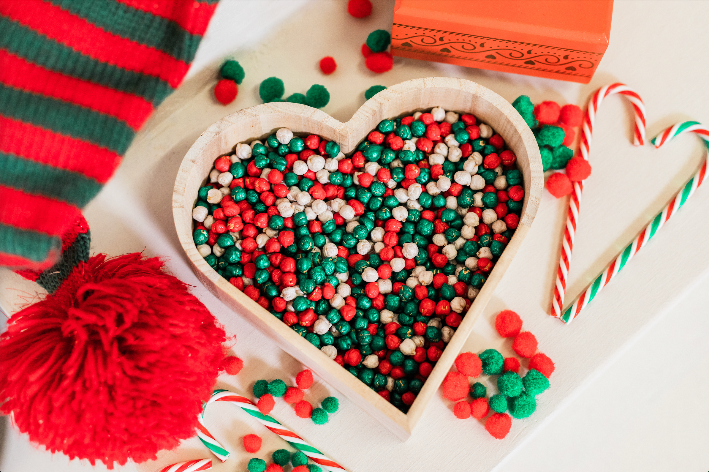 Christmas Chickpeas Sensory Mix