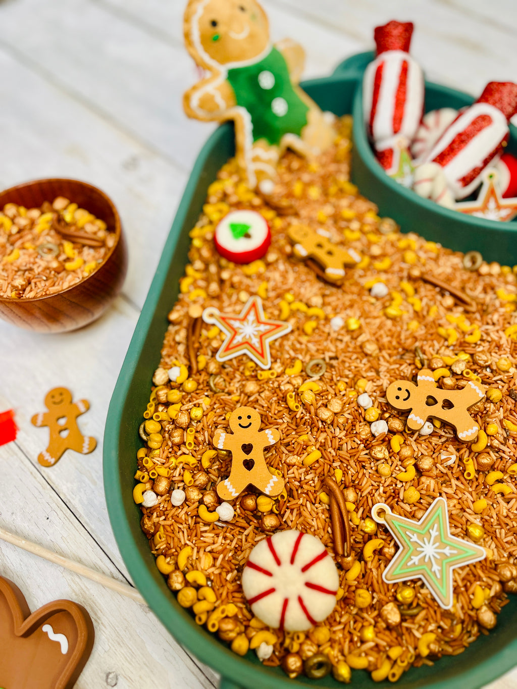 Wooden Gingerbread Man Counters (set of 10)